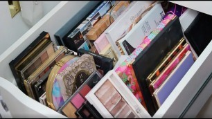 'Eyeshadow Palette Collection & Declutter 2019 (WITH SWATCHES)'