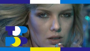 'Kim Wilde - Kids In America (1981) • TopPop'