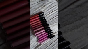 'Lip Gloss Speaks Louder than words ~Smoke & Mirrors 15 PC Lip Vault'