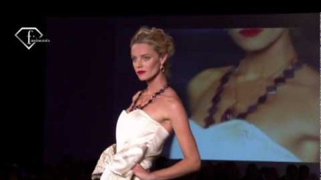 'fashiontv | FTV.com - Chris Aire Hollywood Glamour Collection Spring 2011 Preview'