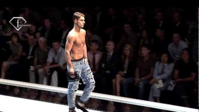 'fashiontv | FTV.com - MILAN MEN FW S/S10 - DOLCE & GABBANA'
