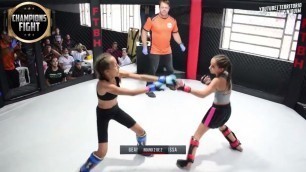 'Geanny vs Larissa - [MMA Kids] Champions Fight- 37kg.'