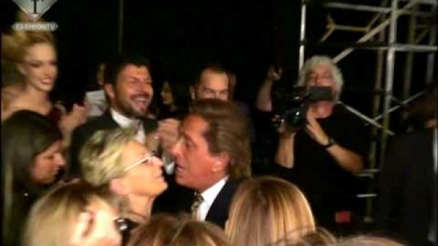 'fashiontv | FTV.com - VALENTINO - HAUTE COUTURE PARIS'