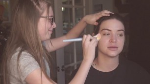 'My TEEN DOES MY MAKEUP ♡ Q+A +a very professional makeup tutorial'