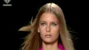 'fashiontv | FTV.com - MODELS HANA SOUKUPOVA FEM PE 2004'