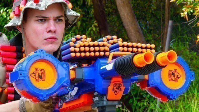 'Nerf War: 4 Million Subscribers'