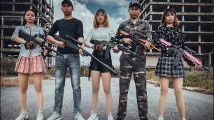 'LD Rampage Girl Innocent assassin attack the enemy | guns game nerf guns battle'