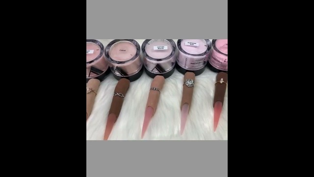 'New Smoke & Mirrors by Valentino Pure Beauty'