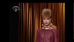 'fashiontv | FTV.com - TRANSPARENCY 2 TRENDS S/S 09'