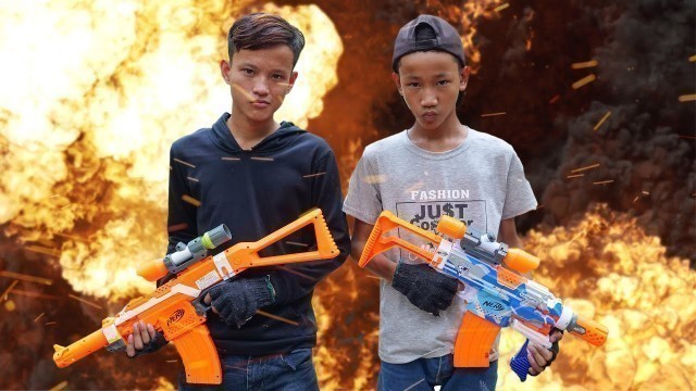 'NERF WAR FREE FIRE IS REAL BATTLE 2'