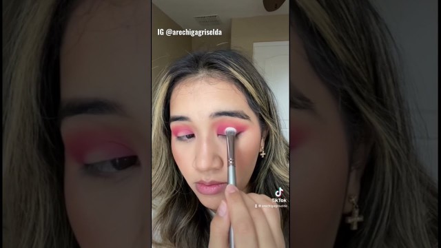 'Colourpop Cosmetics is muy bueno✨'