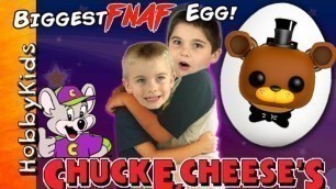 'GIANT Nights at Freddy\'s EGG TOY SURPRISE at Chuck E Cheese'