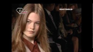 'fashiontv | FTV.com - First Face Talks S/S 07 Behati Prinsloo'