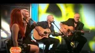 'Kim Wilde - Kids In America (acoustic; Morning Show Australia Oct 2013)'