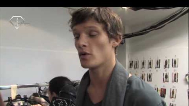 'FashionTV - FTV.com - MILAN MEN Fall - Winter 10 - 11 - ERMANNO SCERVINO BACKSTAGE'