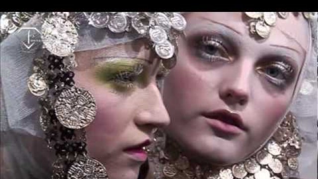 'fashiontv | FTV.com - VLADA ROSLYAKOVA MODEL TALKS F/W 09-10'