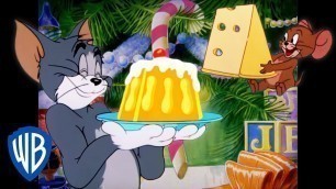 'Tom & Jerry | Getting into the Christmas Spirit 