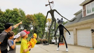 'Nerf War:  Siren Head Gives Birth to Cartoon Cat'