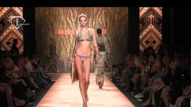 'fashiontv | FTV.com - MILAN FW S/S 10- MISS BIKINI SHOW'