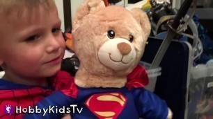 'Build-a-Bear Batman and Superman with HobbyKids'