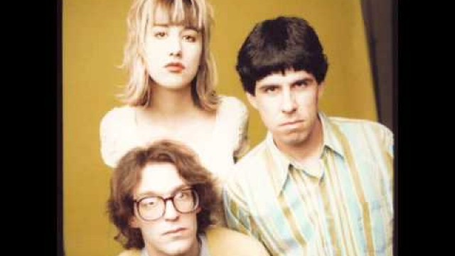 'The Muffs - \"Kids in America\"'