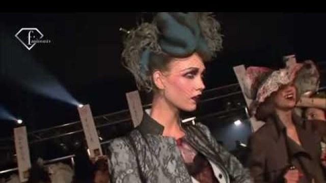'fashiontv | FTV.com - FIRST FACE TALKS S/S 10 KARLIE KLOSS'