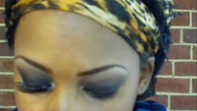 'Smoke And Mirrors: Basic Smokey Eye'