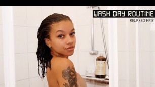 'my current wash day routine for relaxed hair. (ft. georgiemane)'