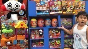 'BIGGEST RYAN\'S WORLD TOY HAUL | RYAN\'S WORLD NEW TOYS HOBBY KIDS ADVENTURE\'S TOYS AT WALMART'