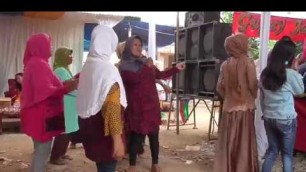 'JAIPONG SUNDA - CASIM GROUP - SEGALA-GALANYA naek DAYUNI'