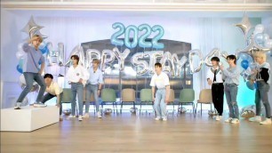 'Stray Kids random play dance | STAY WeeK'