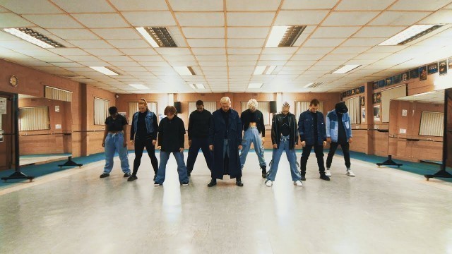 'RUDI SMIT & UNTIMITIVE DANCE COMPANY | STRAY KIDS - VENOM'