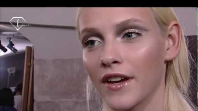 'fashiontv | FTV.com - GINTA LAPINA FRESH FACE TALKS S/S 2010'