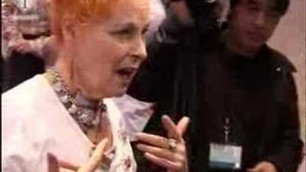 'fashiontv | FTV.com - VIVIENNE WESTWOOD DESIGNER AT WORK'