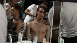 'fashiontv | FTV.com - PARIS MEN FW S/S 2011 - CERRUTI BACKSTAGE'