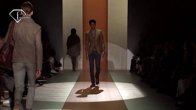 'fashiontv | FTV.com - MILAN MEN S/S 2011 - GUCCI - SHOW'
