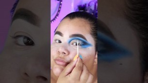 'Maquillaje GLAM para PARPADOS CAIDOS en tonos azules 