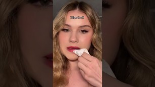 'Juicy Popsicle Lips Makeup Hack 