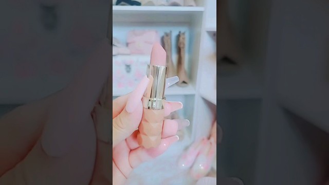 'Shimmering Nude Lips. #beauty #makeup #lips #lipstick #lipswatches #milani #colourpop'