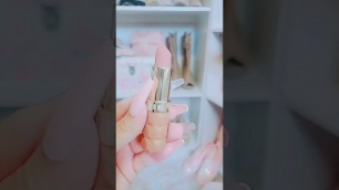 'Shimmering Nude Lips.    #beauty #makeup #lips #lipstick  #lipswatches #milani #colourpop'