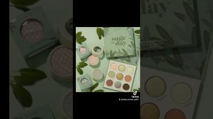 '#new #newmakeup #beautynews #makeup #eyeshadow #palette #colourpop'
