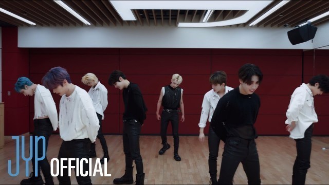 'Stray Kids \"MANIAC\" Dance Practice Video (Zombie ver.)'