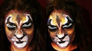 'The Lion King Simba Makeup Tutorial | Lion Makeup & Face painting |Disney\'s Simba Look |Shinny Roops'