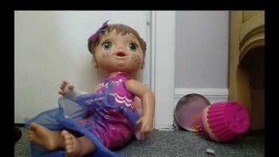'Baby Alive\'s get Halloween makeup part 2'