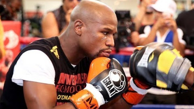 'Floy Mayweather Workouts Videos | Floyd Mayweather Gets Ready For Manny Pacquiao | Floyd In Training'