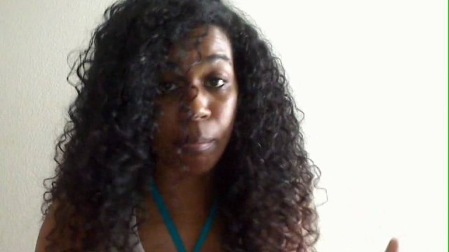 'Grilling in a Bikini?? Plus Curly Hair Product Talk (Komaza Care)'