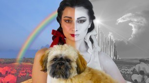 'GRAYSCALE & COLORFUL DOROTHY HALLOWEEN MAKEUP TUTORIAL'