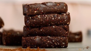'Chocolate BREAKFAST BARS Recipe | Raw Vegan, Gluten Free & Refined Sugar Free!'