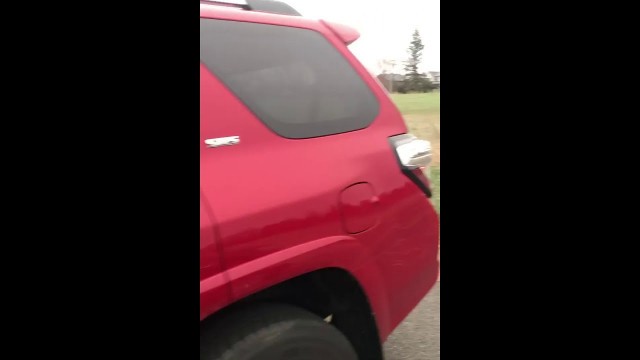 Friends surprise Henry Ford Allegiance Health nurse with signs and cheering