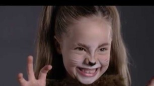 'Fun Halloween Makeup Tutorial - Lion Costume for Pottery Barn Kids'